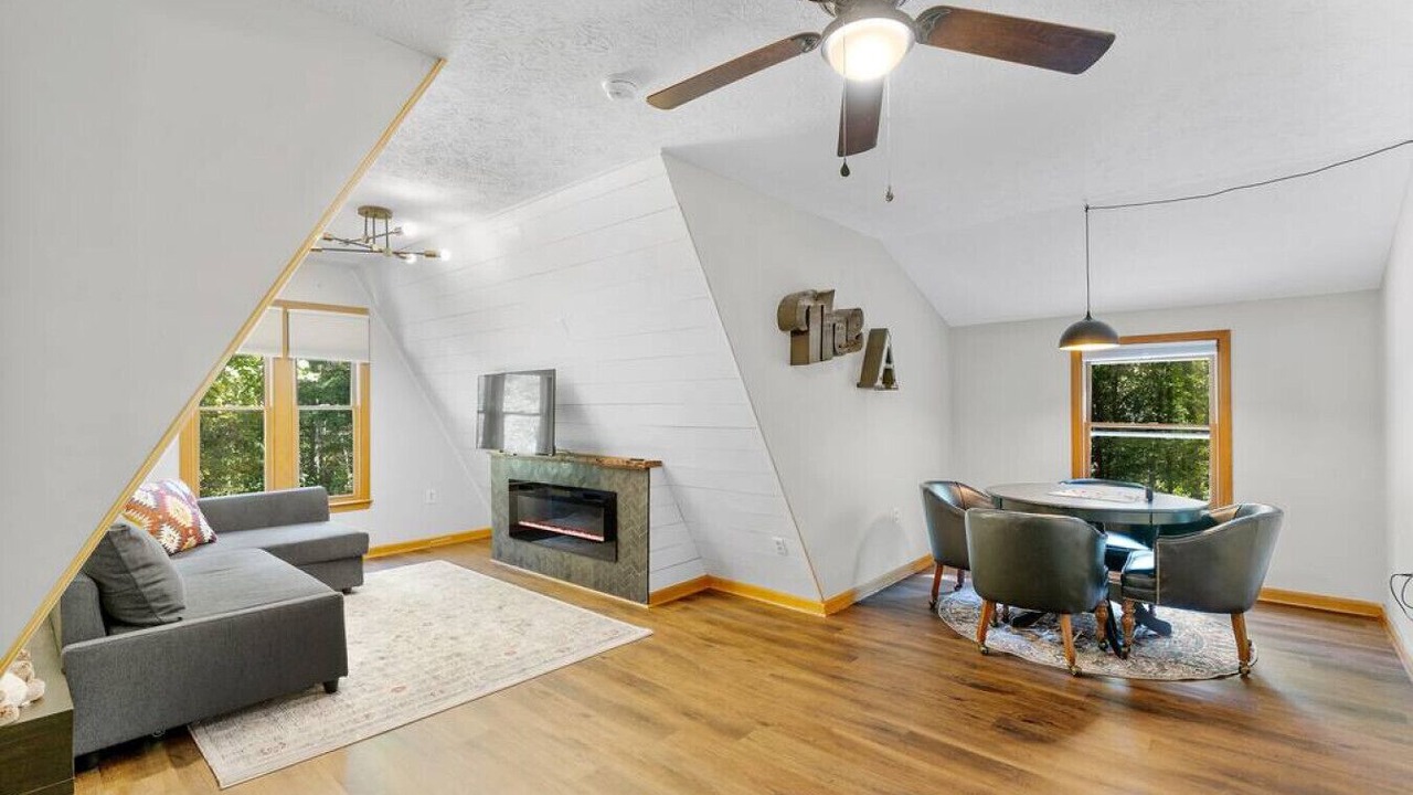 Photo of Bedroom in Hendersonville