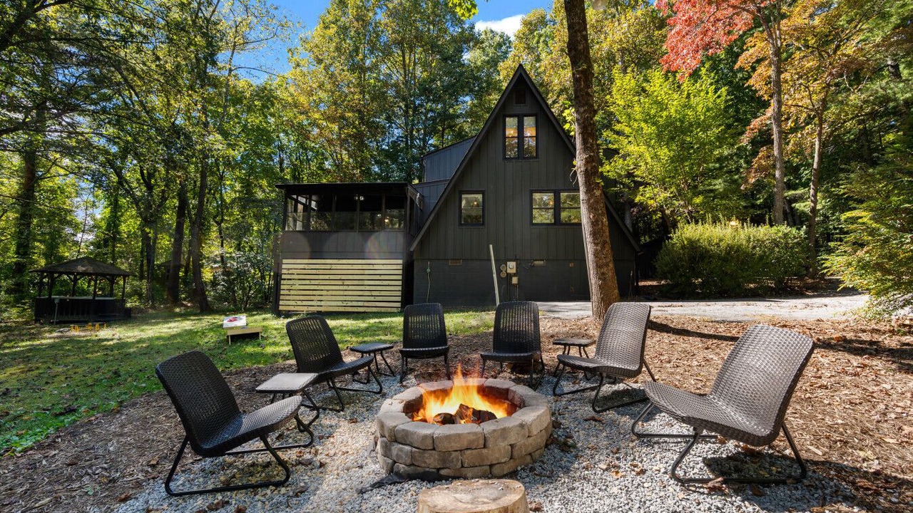 Photo of Outdoor in Hendersonville