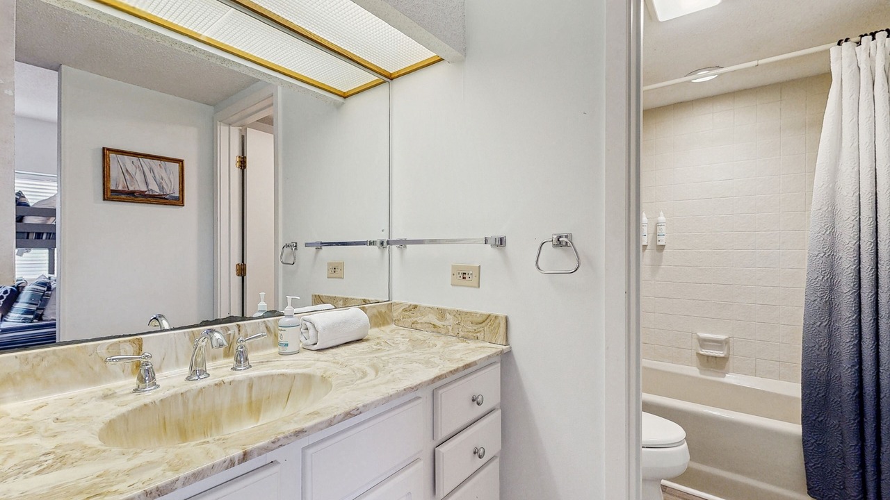 Photo of Bathroom in Shelter Cove