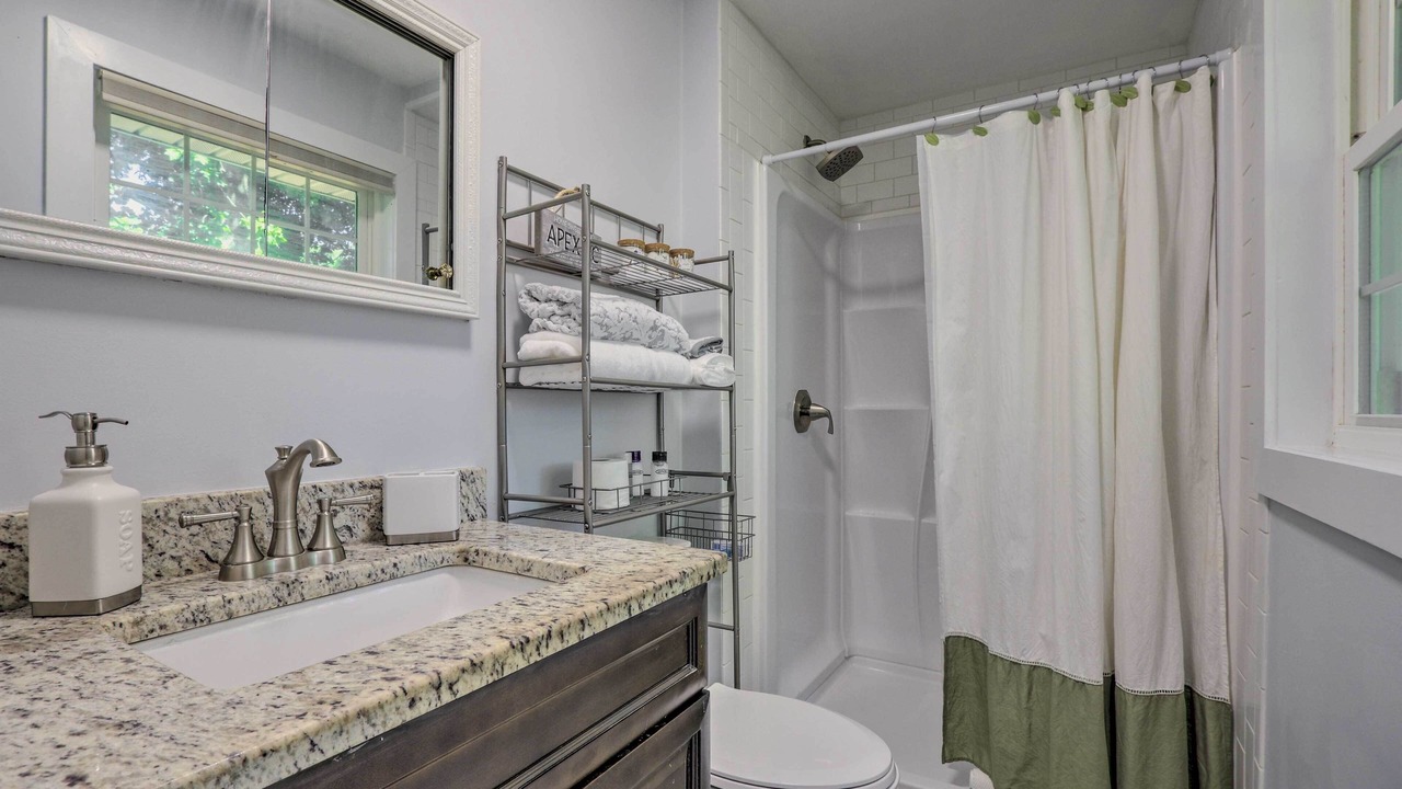 Photo of Bathroom in Apex