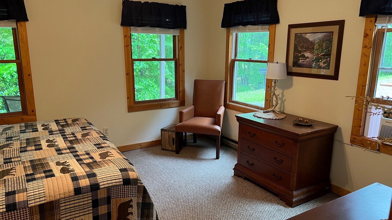 Photo of Bedroom in Maggie Valley