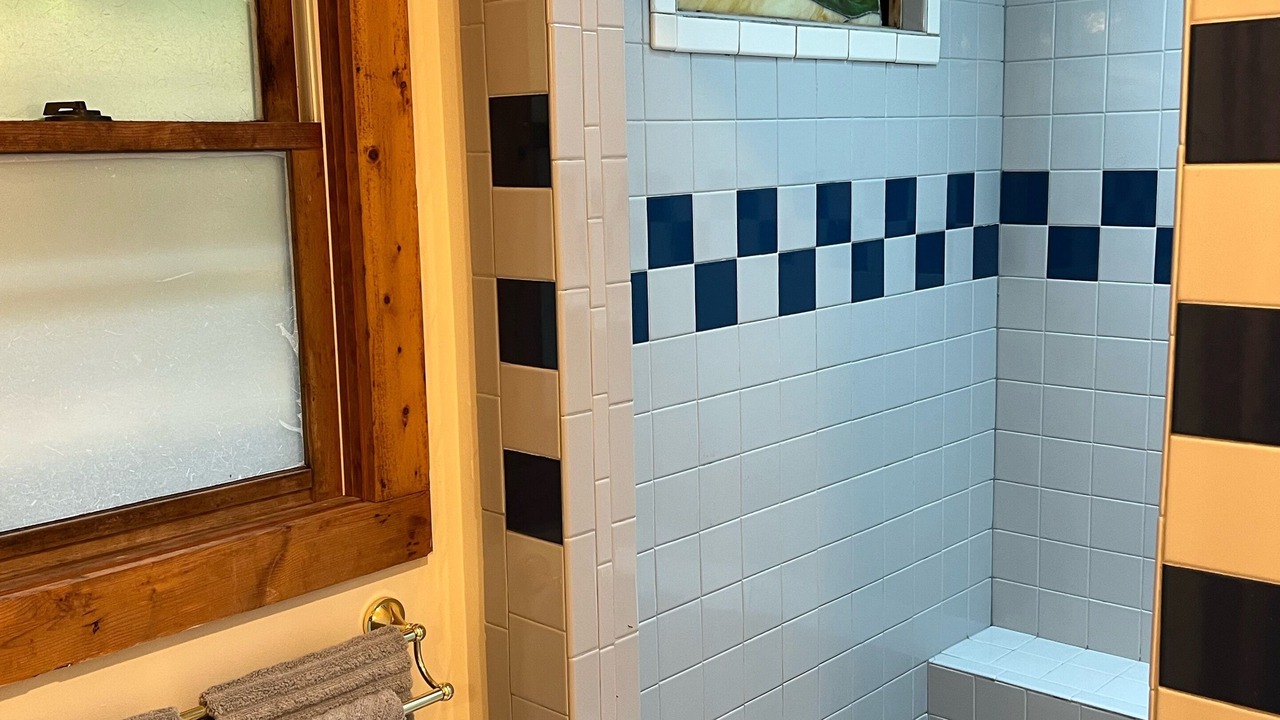 Photo of Bathroom in Maggie Valley