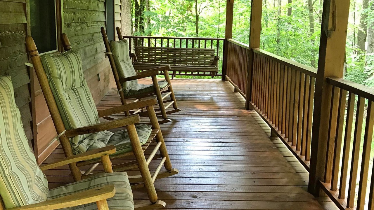Photo of Patio Balcony in Elk Park