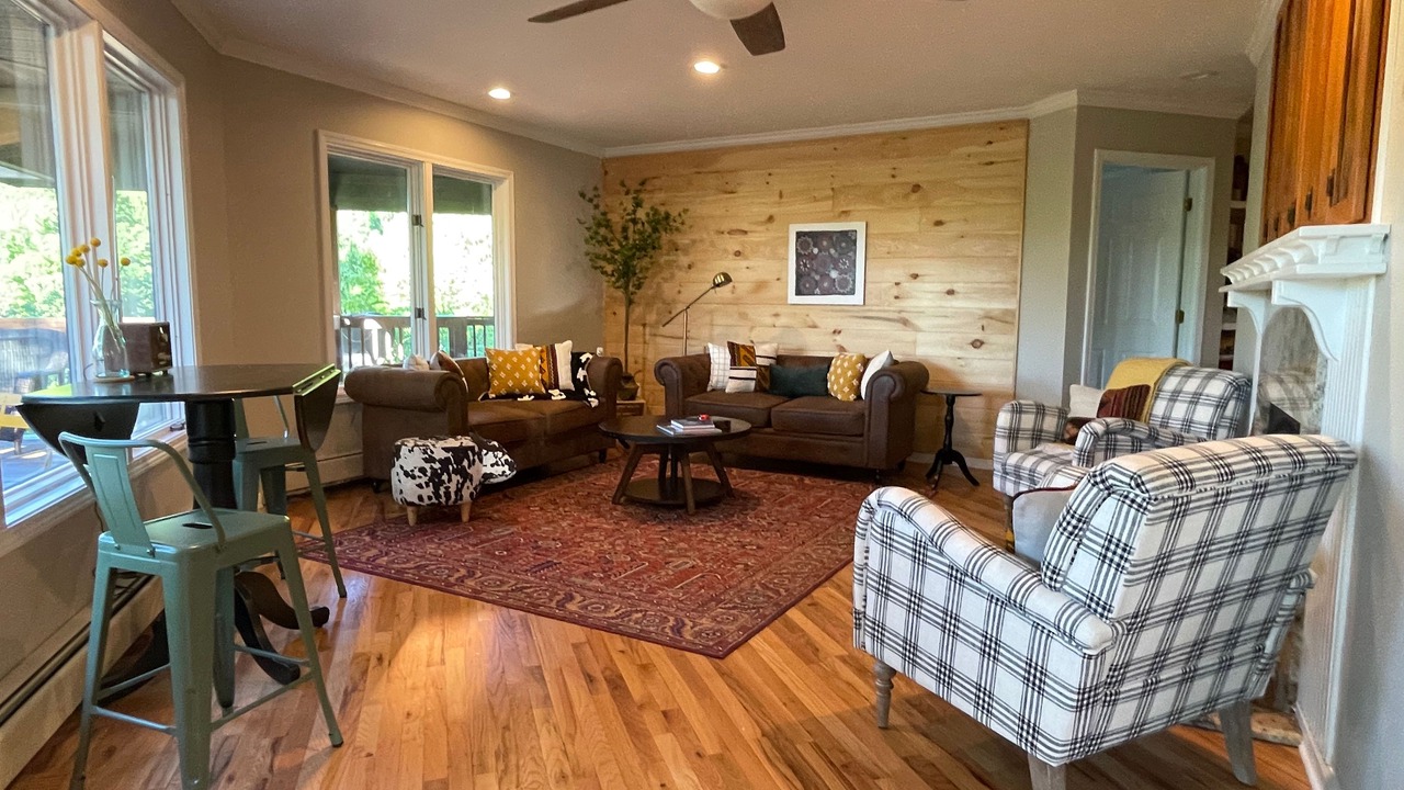 Photo of Livingroom in Leicester