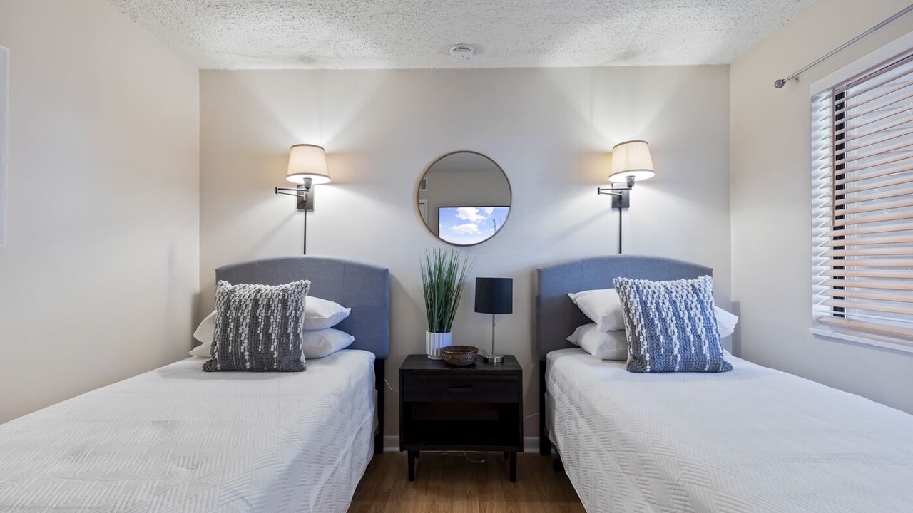 Photo of Bedroom in Carolina Shores