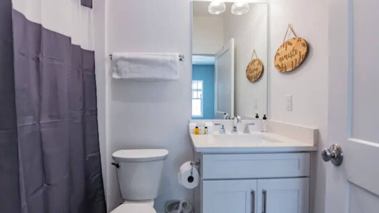 Photo of Bathroom in Melrose