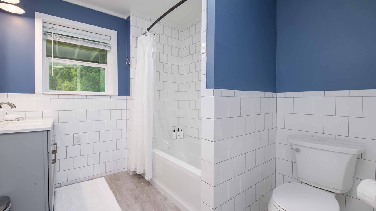 Photo of Bathroom in Wolf Laurel