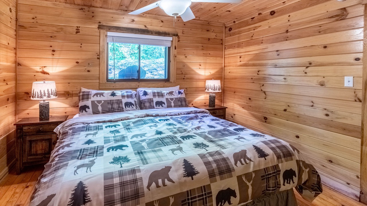 Photo of Bedroom in Bryson City