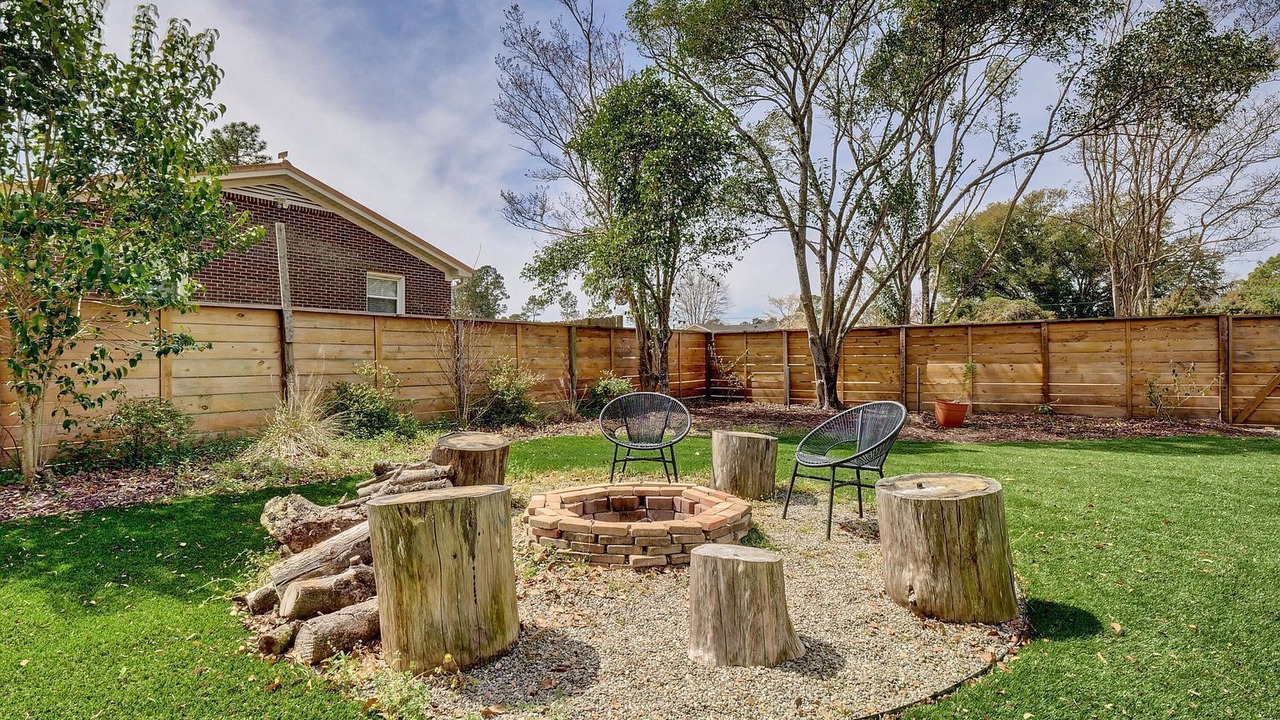 Photo of Outdoor in Kings Grant