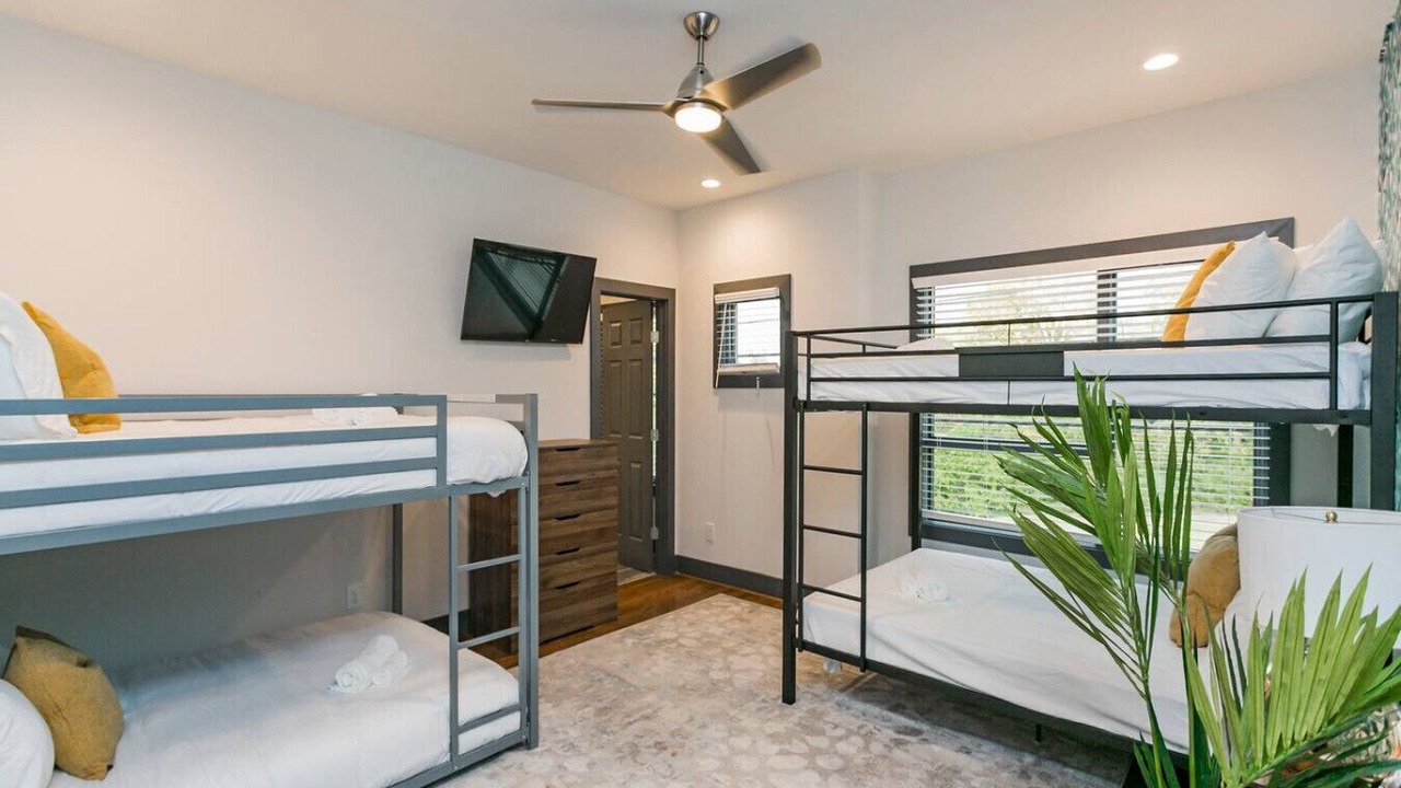 Photo of Bedroom in Maplewood Heights