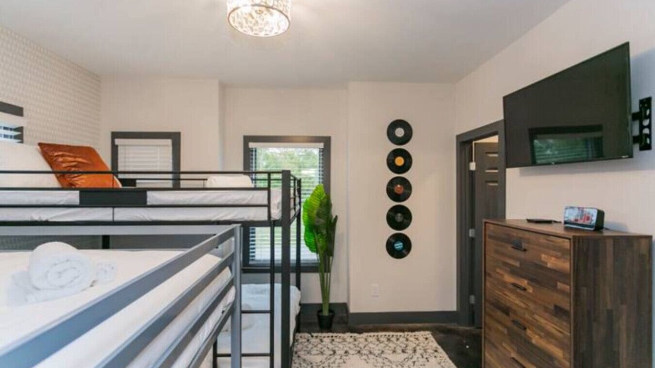 Photo of Bedroom in Maplewood Heights
