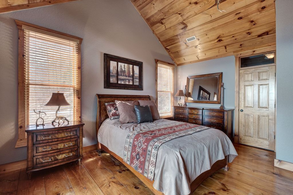 Photo of Bedroom in Sapphire