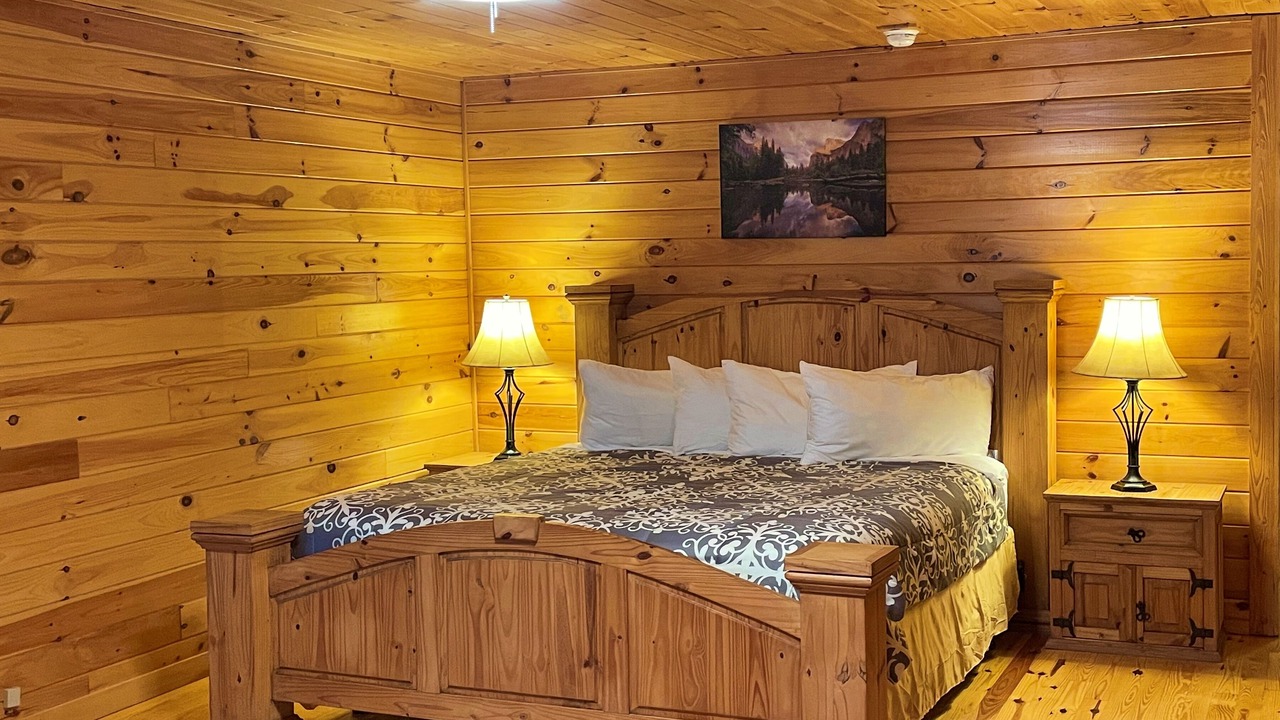 Photo of Bedroom in Bryson City