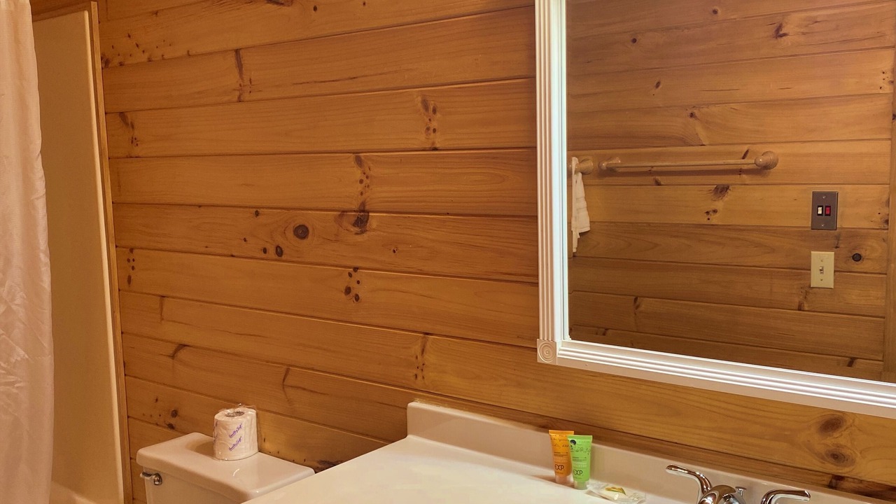 Photo of Bathroom in Bryson City