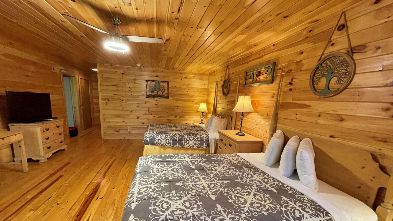 Photo of Bedroom in Bryson City