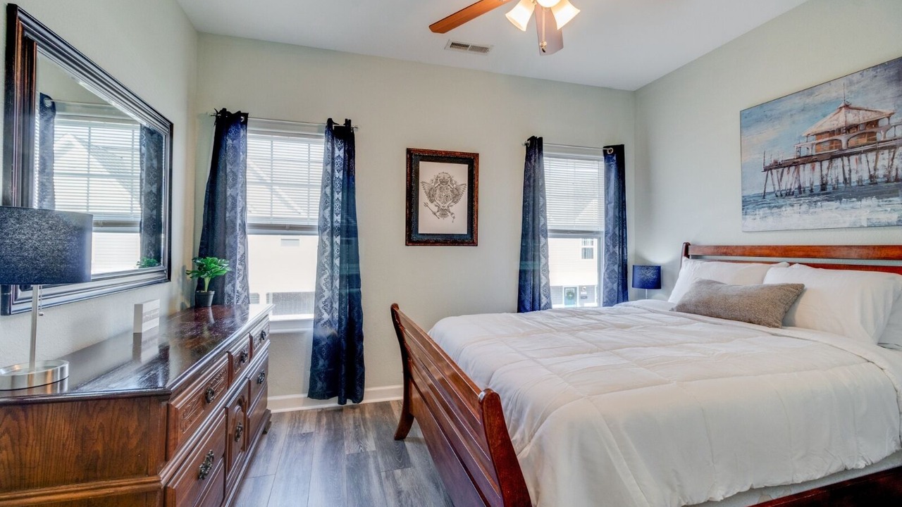 Photo of Bedroom in East Ocean View