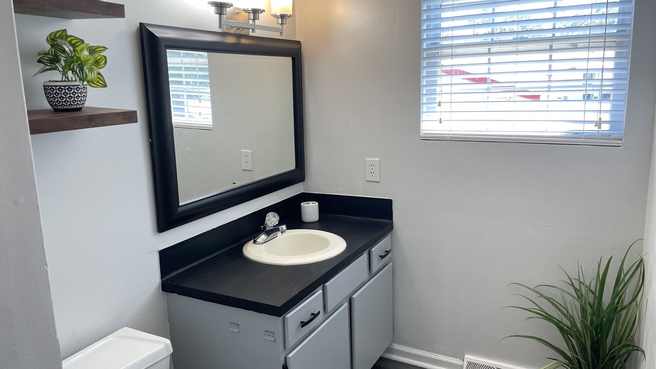 Photo of Bathroom in Lexington - Salisbury