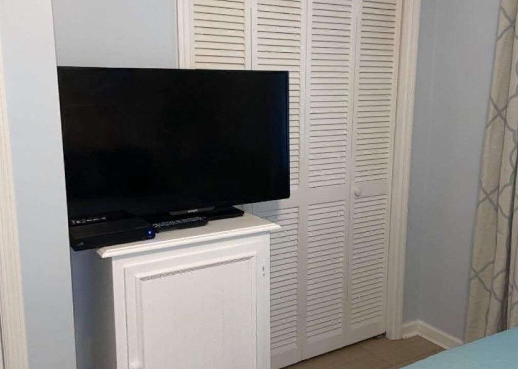 Photo of Bedroom in McCutcheon Field