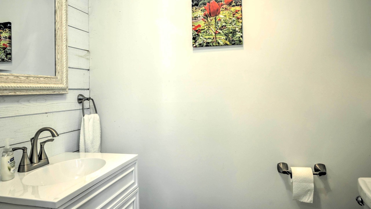 Photo of Bathroom in Hobucken
