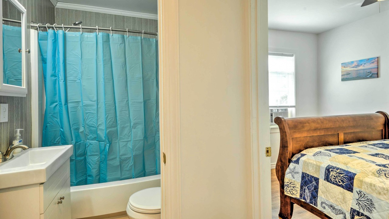 Photo of Bathroom in Hobucken