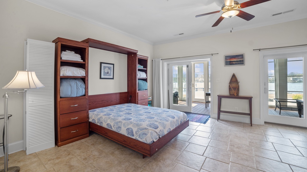 Photo of Bedroom in Oriental