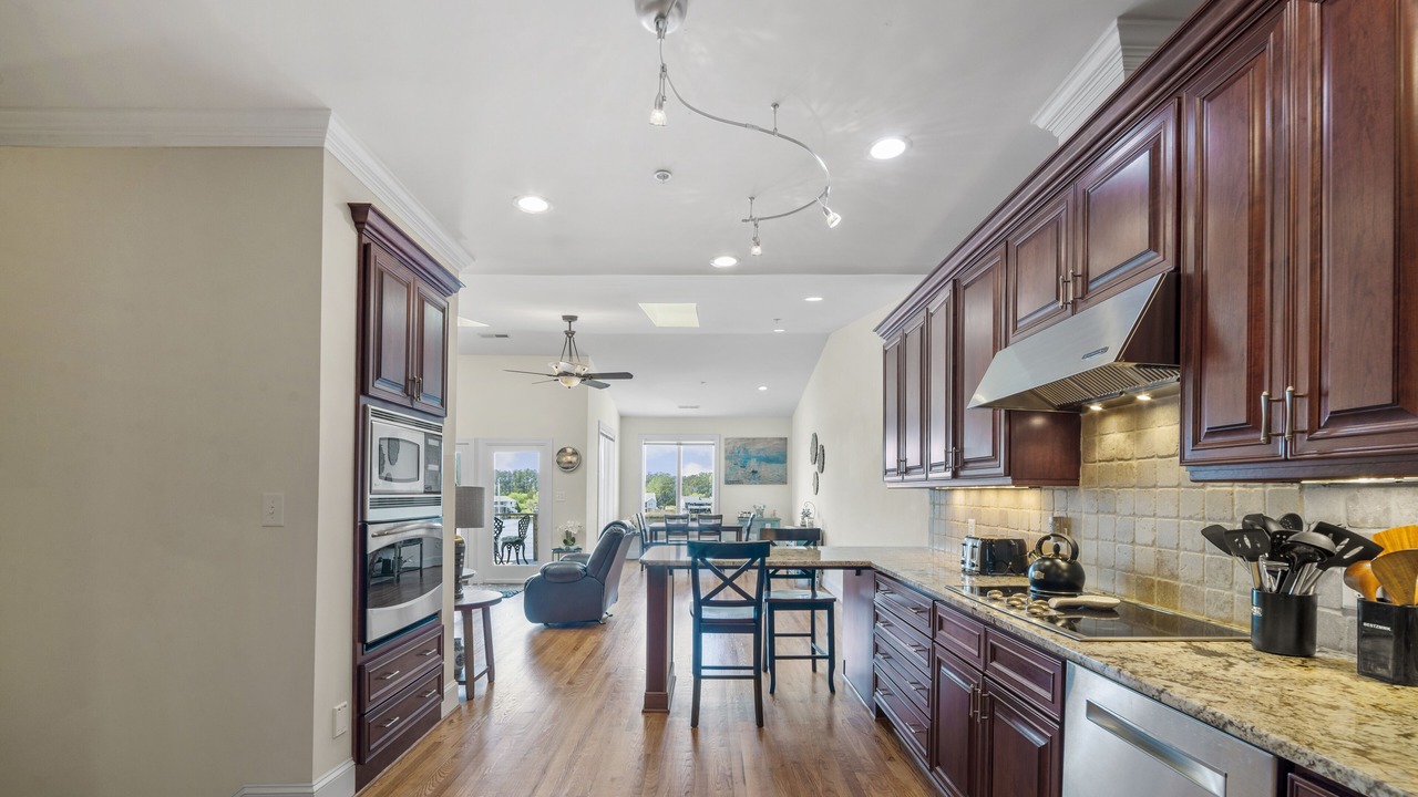 Photo of Kitchen in Oriental