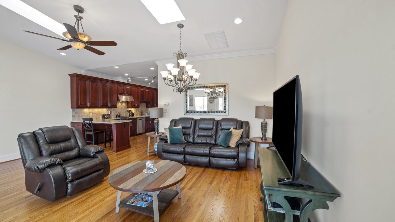 Photo of Livingroom in Oriental