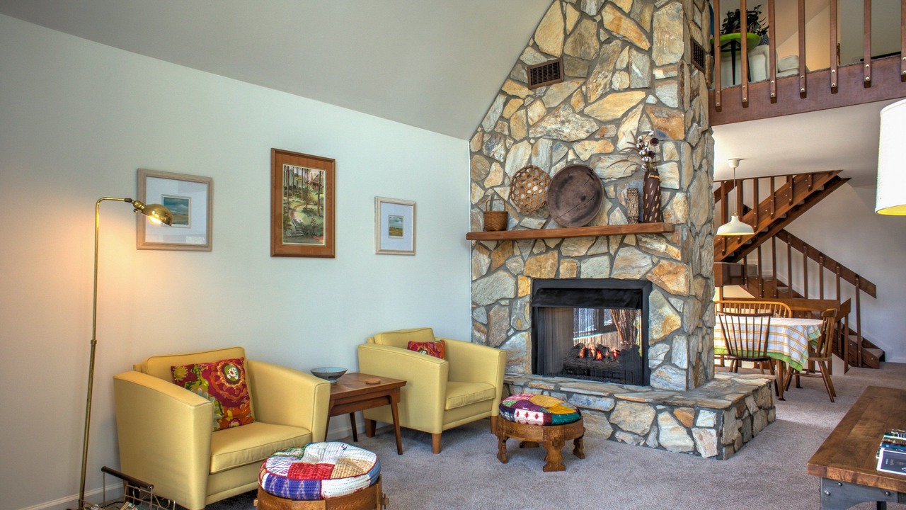 Photo of Livingroom in Brevard