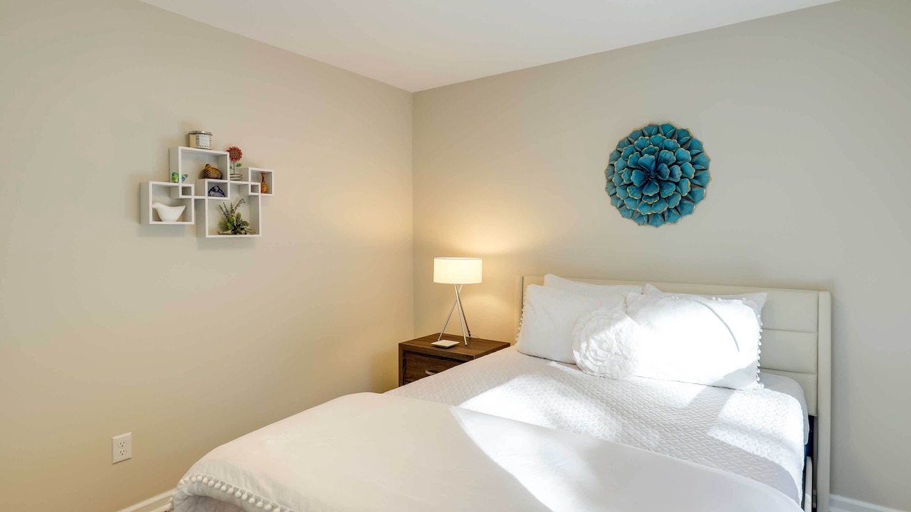 Photo of Bedroom in Ridgecrest
