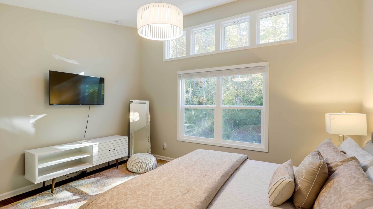 Photo of Bedroom in Ridgecrest