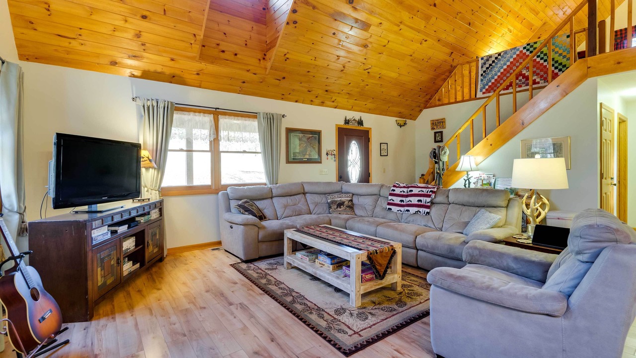 Photo of Livingroom in Murphy