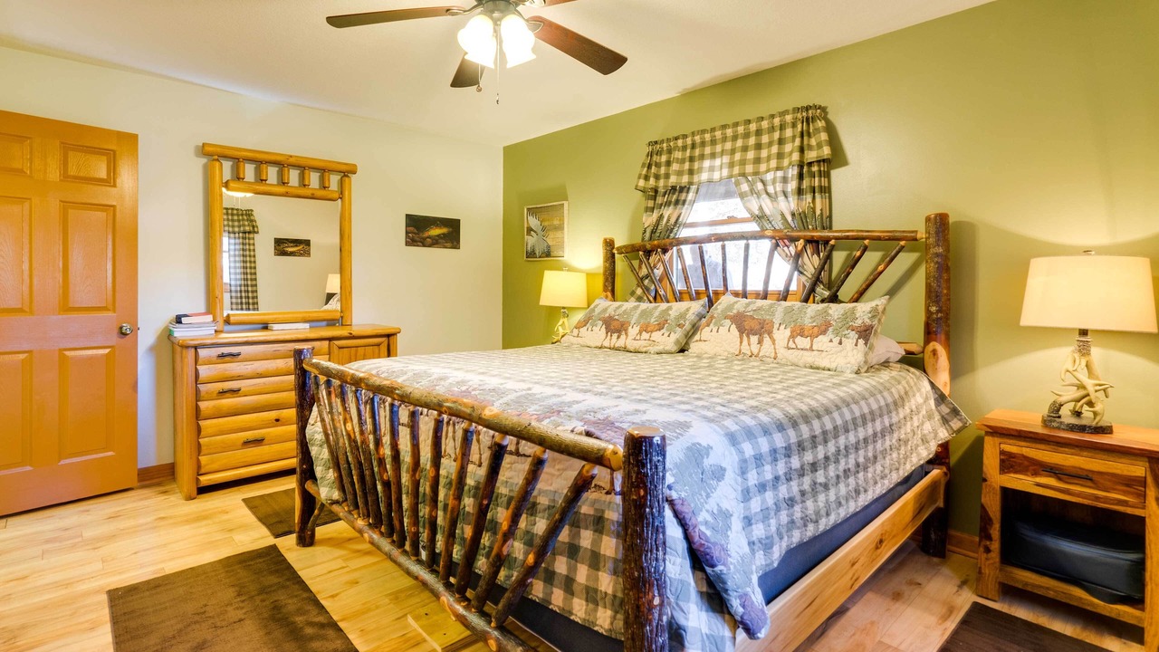 Photo of Bedroom in Murphy