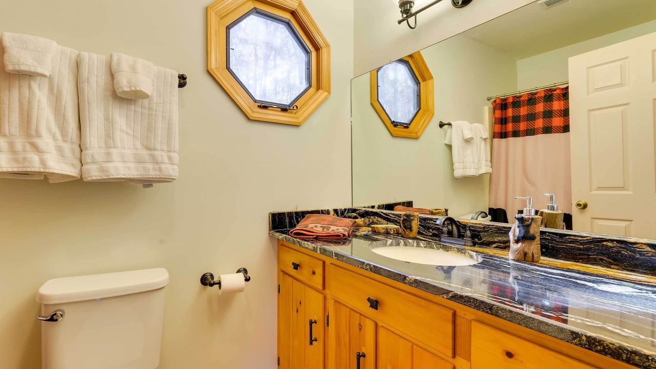 Photo of Bathroom in Murphy