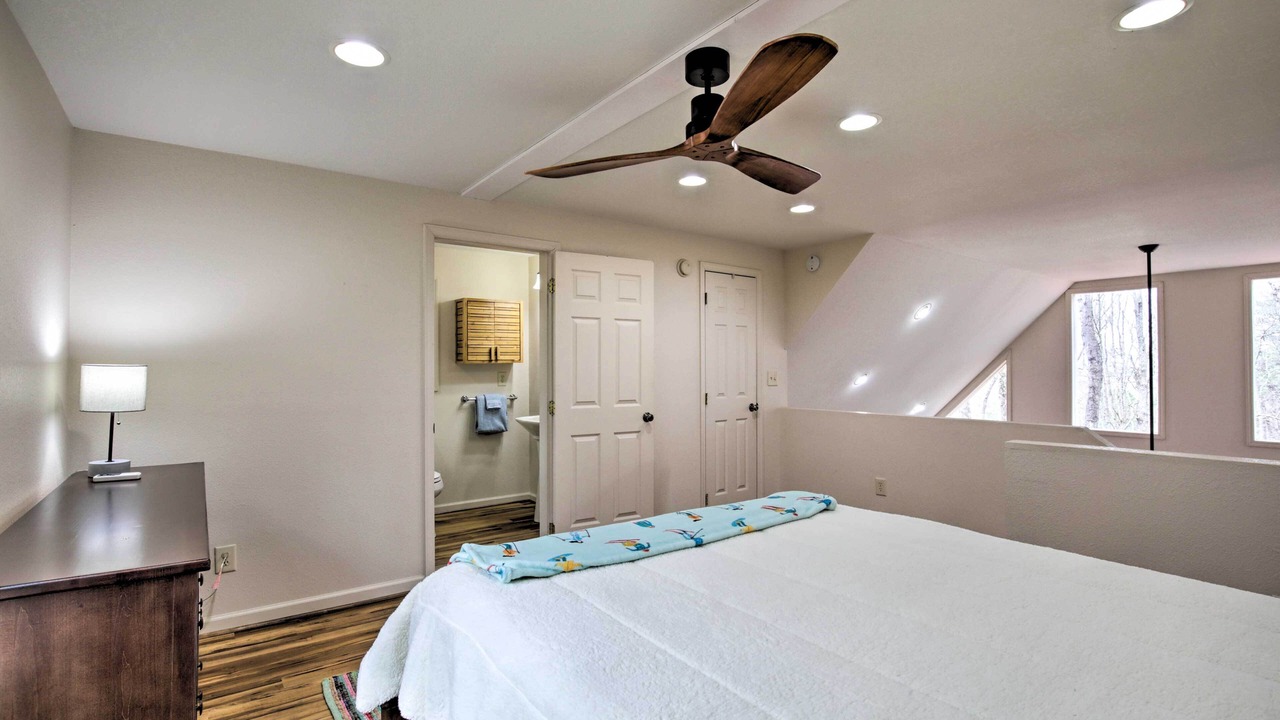 Photo of Bathroom in Hayesville