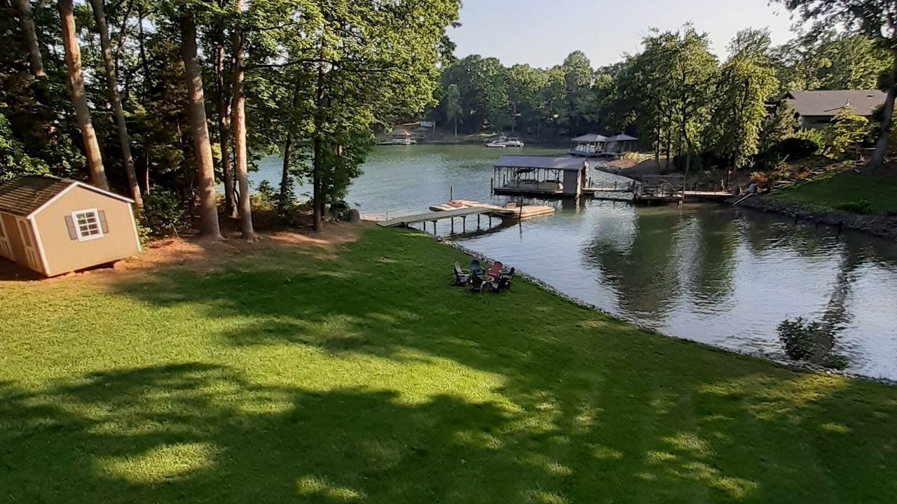 Photo of Outdoor in Mayhew