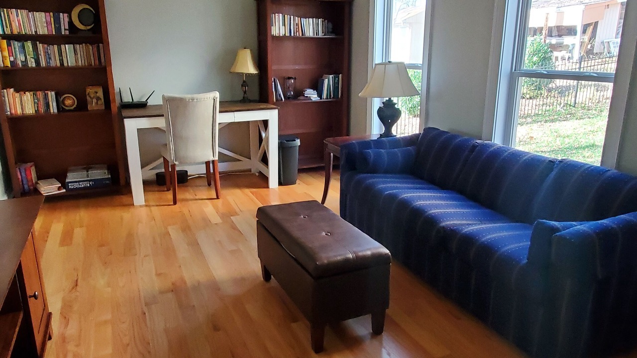 Photo of Livingroom in Mayhew