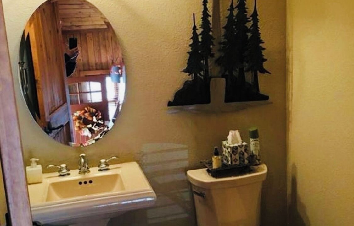 Photo of Bedroom in Cullowhee
