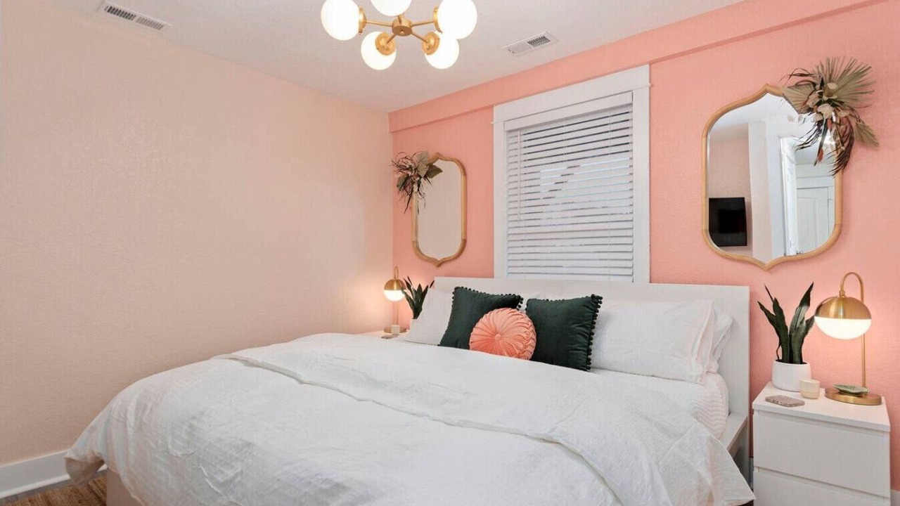 Photo of Bedroom in Colington