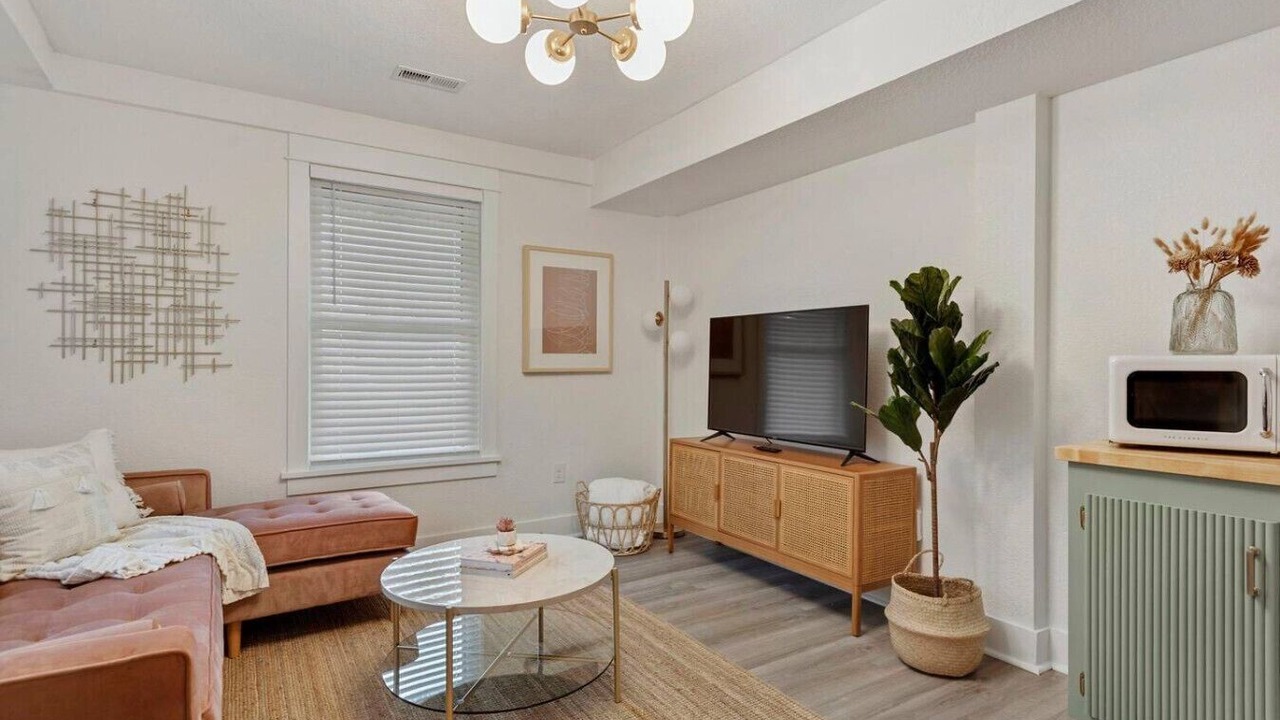 Photo of Livingroom in Colington