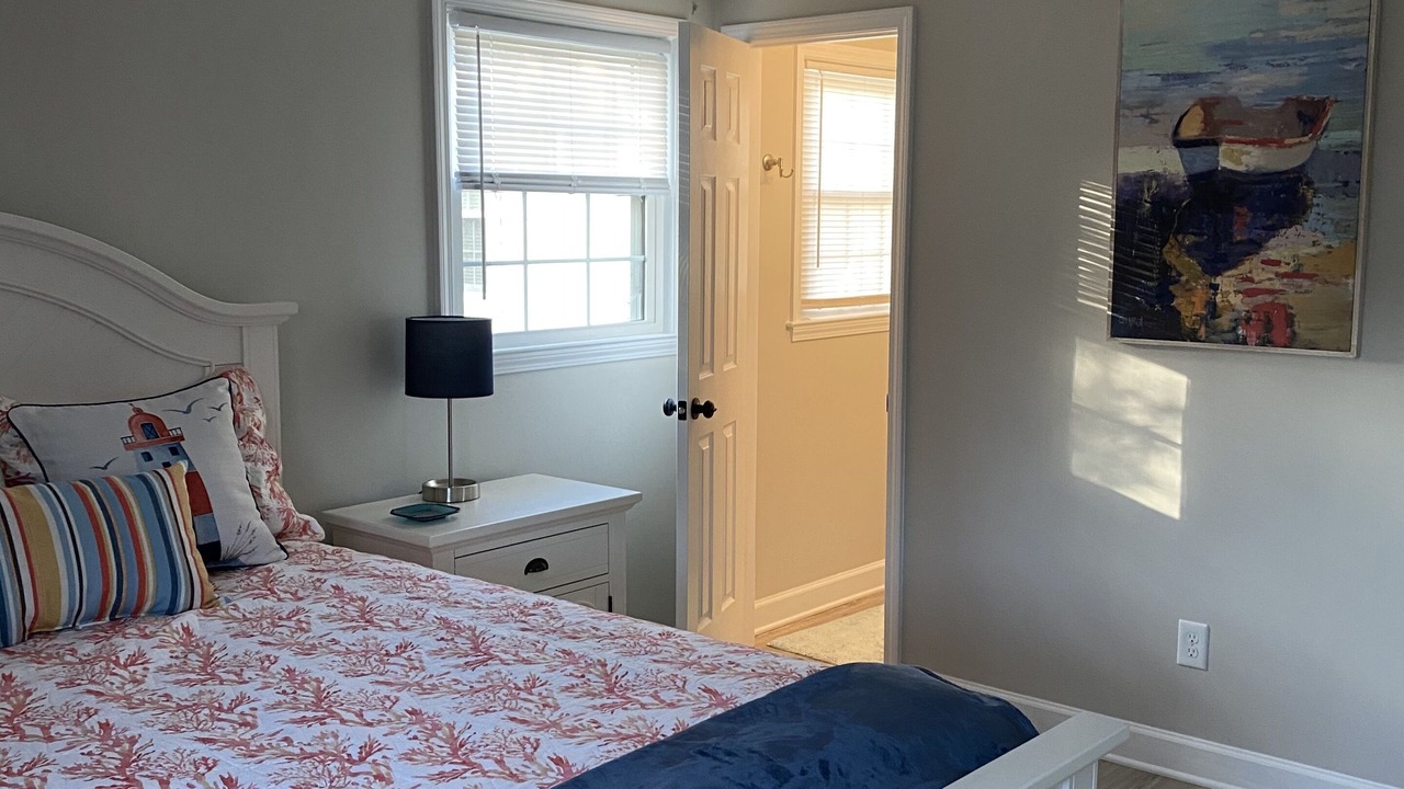 Photo of Bedroom in Green Meadow
