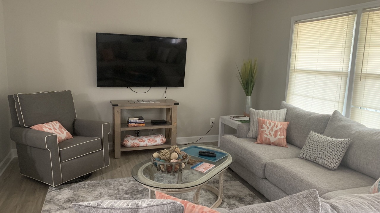 Photo of Bedroom in Green Meadow