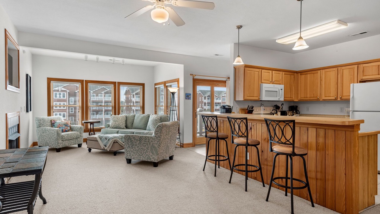 Photo of Livingroom in Manteo