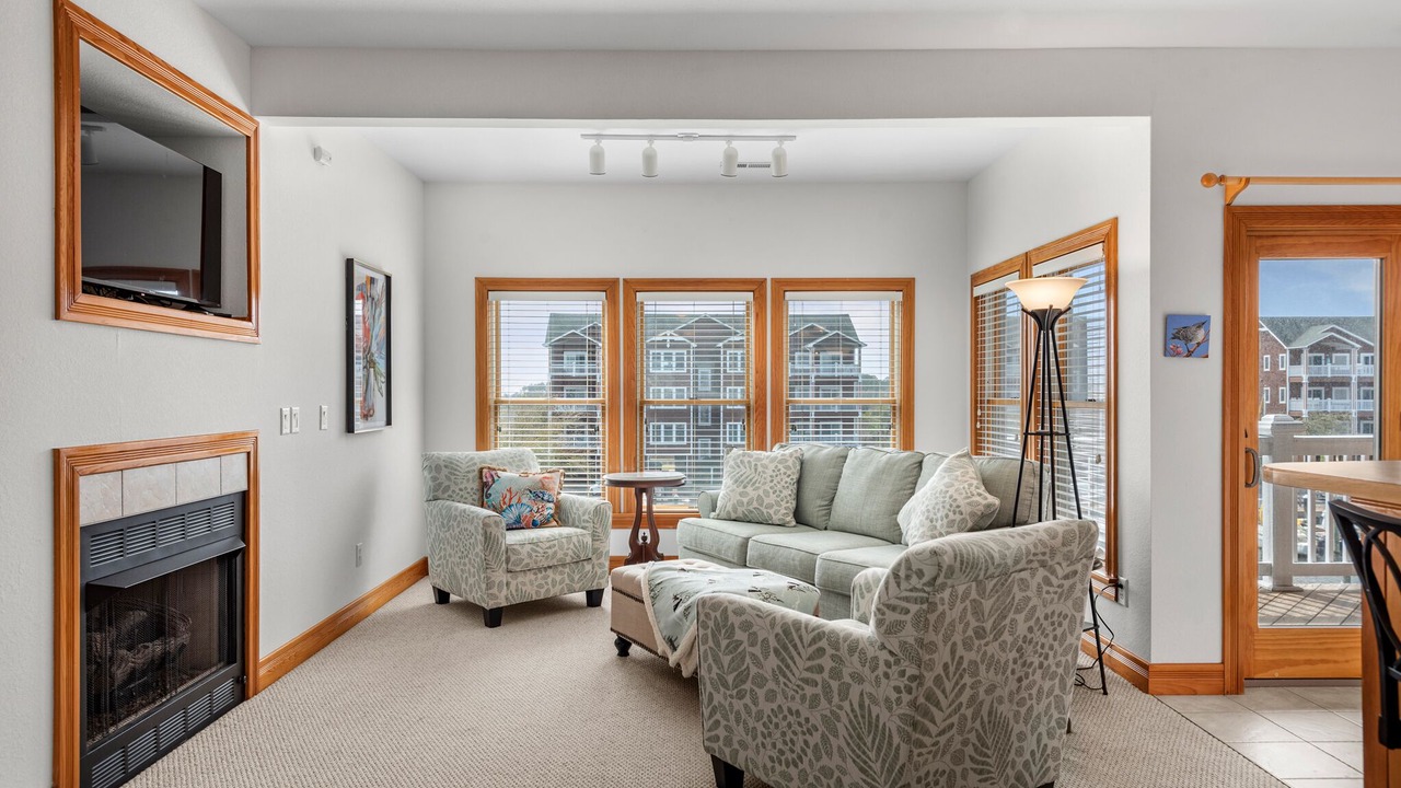 Photo of Livingroom in Manteo