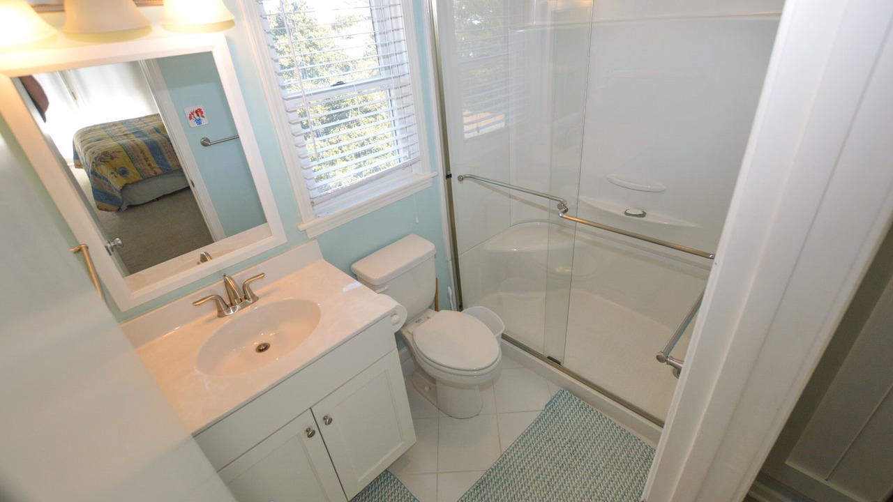 Photo of Bathroom in Carolina Dunes