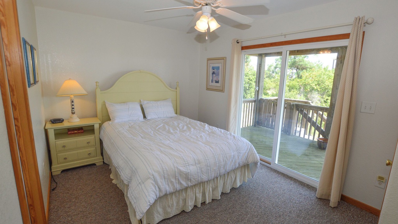 Photo of Bedroom in Nags Head
