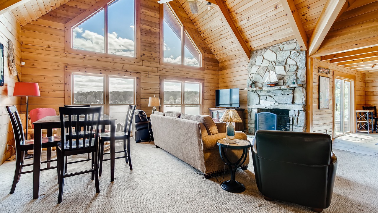 Photo of Livingroom in Sherrills Ford