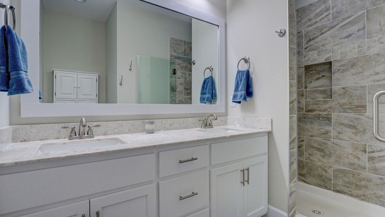 Photo of Bathroom in Topsail Beach