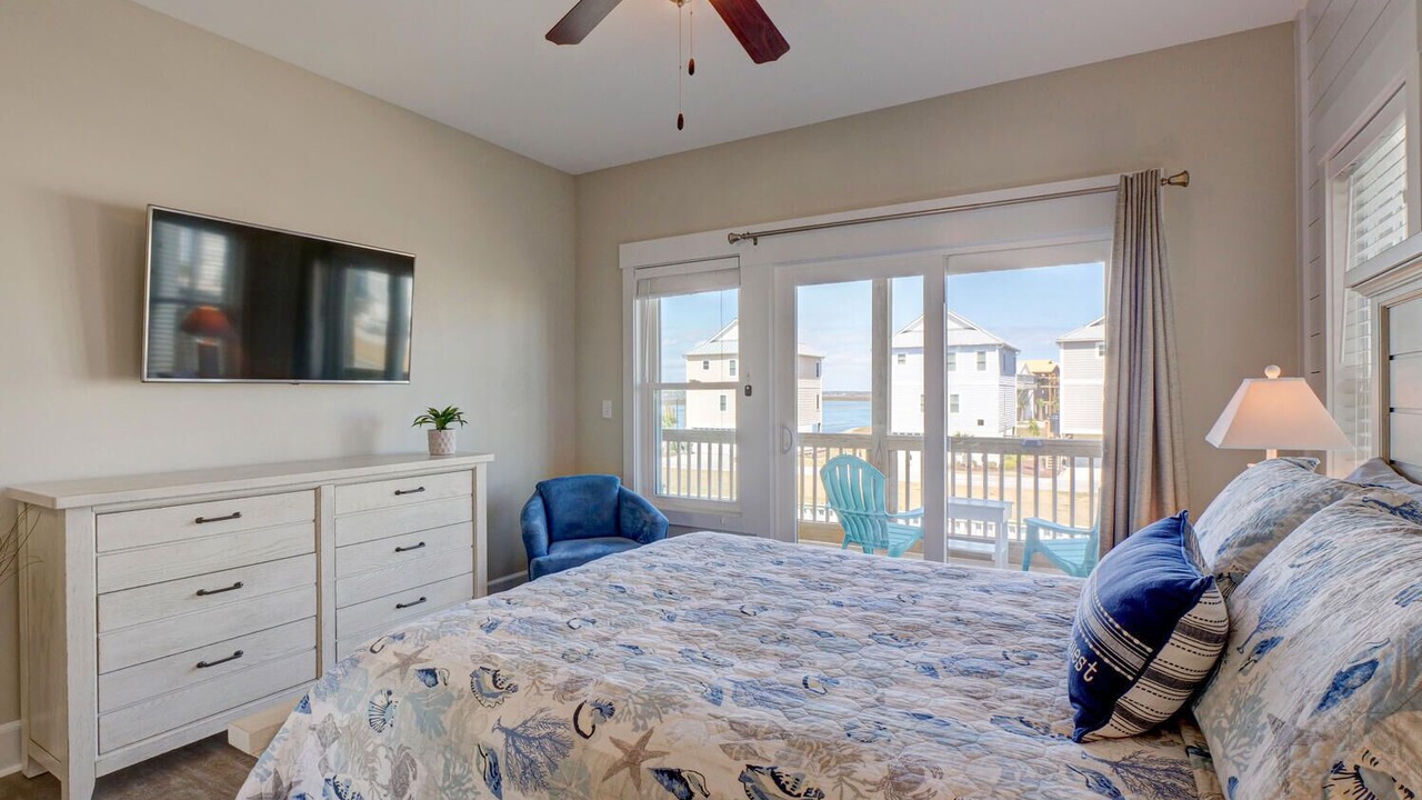 Photo of Bedroom in Topsail Beach