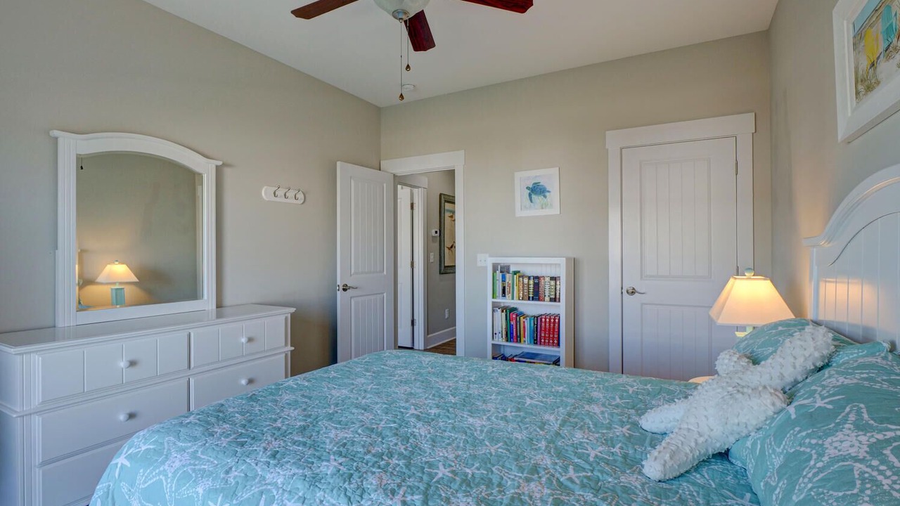 Photo of Bedroom in Topsail Beach