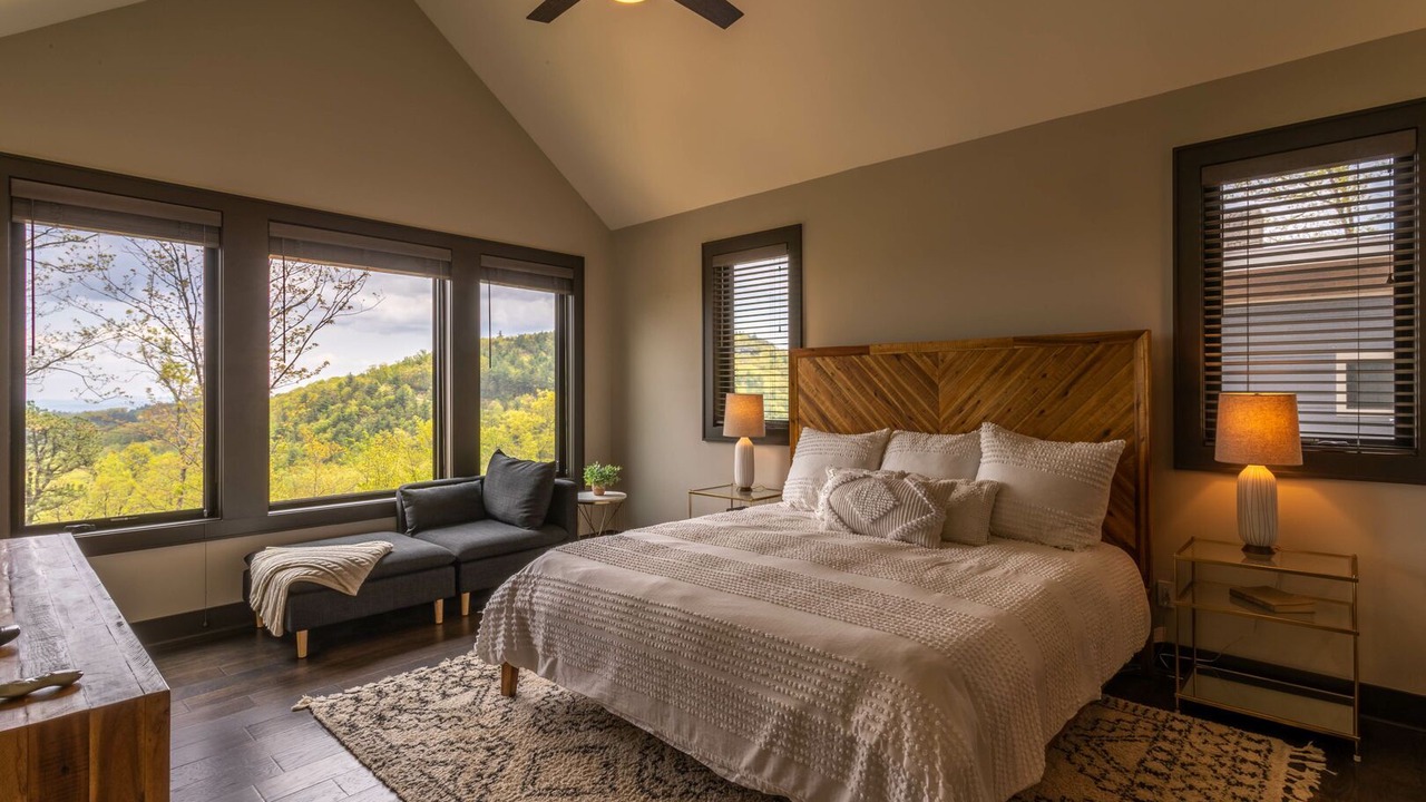 Photo of Bedroom in Deep Gap